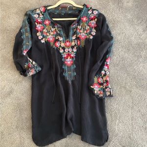 Johnny Was cupra rayon tunic or short dress. Dark blue exquisite embroidery.